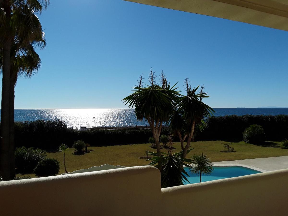Beachfront Neptuno I, Complex,Views,Pool,Garden, Elviria 马尔韦利亚 外观 照片